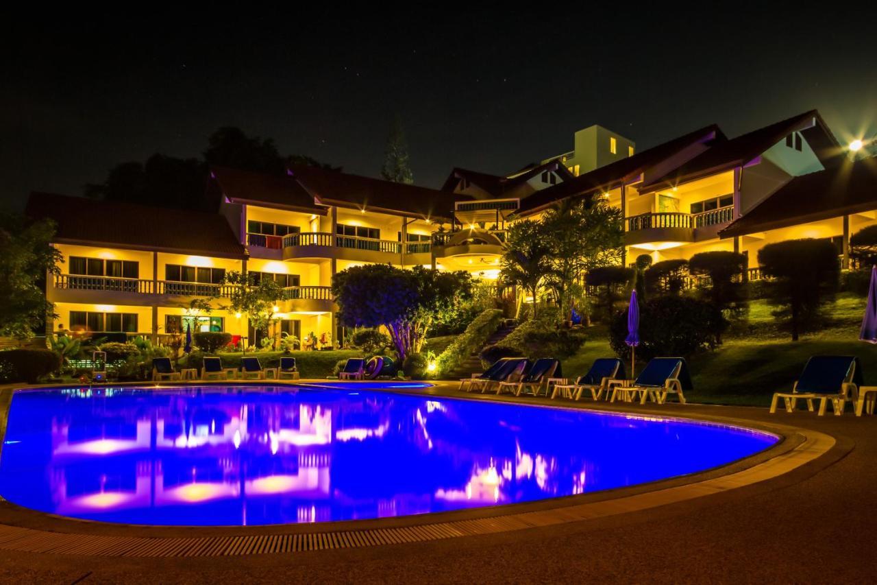 Pen Villa Hotel, Surin Beach - Sha Extra Plus Eksteriør billede