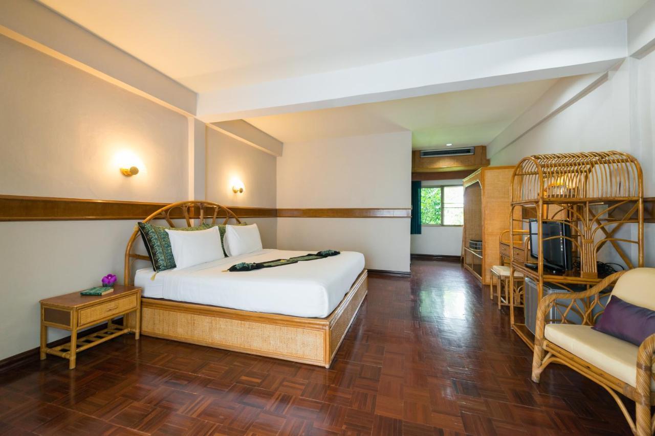 Pen Villa Hotel, Surin Beach - Sha Extra Plus Eksteriør billede